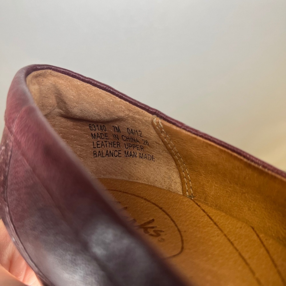 Indigo by Clarks Town Green Burgundy Leather Kiltie Penny Loafer Pumps 7M 63140 - Picture 5 of 7